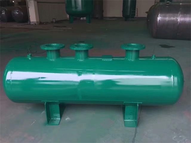 泰来泰来泰来蒸汽分气缸